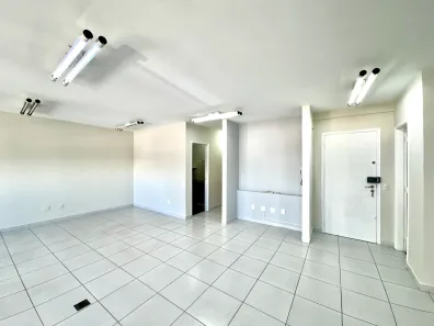 Conjunto Comercial / Sala para alugar, 120m² no Vila Lídia, Campinas