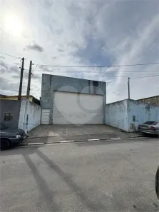 Galpão / Depósito / Armazém para alugar, 300m² no Vila Varela, Poá