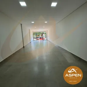 Loja / Salão / Ponto Comercial para alugar, 98m² no Centro, Arapongas