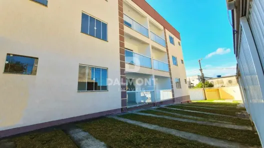 Casa de Condomínio com 2 Quartos à venda, 65m² no Vinhateiro, São Pedro da Aldeia