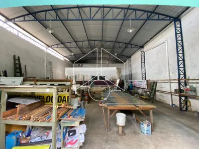 Galpão / Depósito / Armazém à venda, 340m² no Alto Cafezal, Marília
