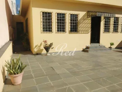 Casa Comercial com 4 Quartos para alugar, 244m² no Centro, Poá