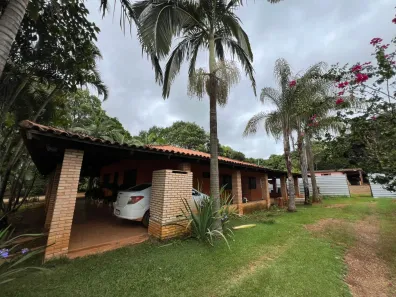 Fazenda / Sítio / Chácara com 3 Quartos à venda, 4000m² no Brazlândia, Brasília