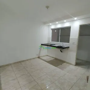 Casa com 2 Quartos para alugar, 55m² no Vila Dirce, Carapicuíba