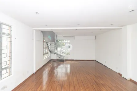Loja / Salão / Ponto Comercial para alugar, 60m² no Alto da Rua XV, Curitiba