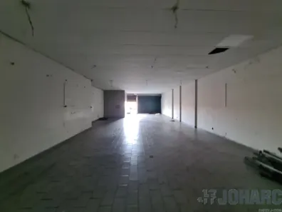 Loja / Salão / Ponto Comercial para alugar, 200m² no Centro, Apucarana
