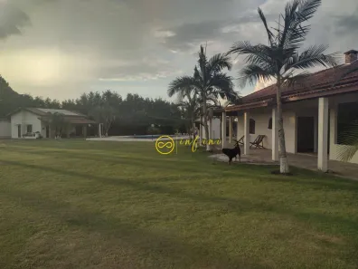 Fazenda / Sítio / Chácara com 5 Quartos à venda, 780m² no , Araçoiaba da Serra