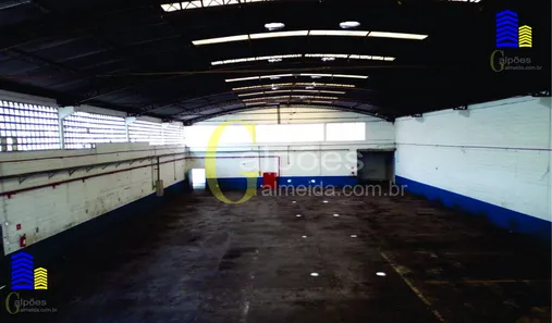 Galpão / Depósito / Armazém para alugar, 859m² no Piratininga, Osasco