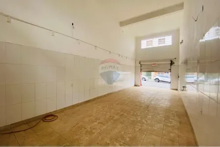 Loja / Salão / Ponto Comercial para alugar, 61m² no Centro, Atibaia