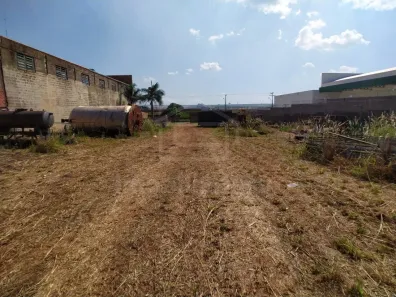 Terreno / Lote / Condomínio para alugar, 150m² no Chácara Braz Miraglia, Jaú