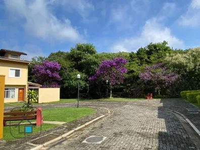 Casa de Condomínio com 2 Quartos à venda, 90m² no Nogueira, Guararema