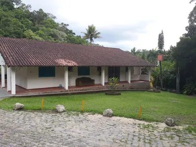 Fazenda / Sítio / Chácara com 7 Quartos à venda, 10000m² no Cantagalo, Guapimirim