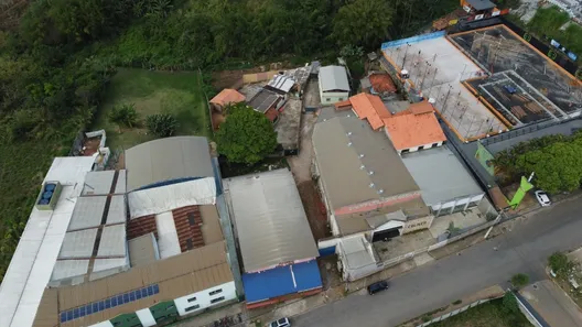 Loja / Salão / Ponto Comercial com 6 Quartos à venda, 5600m² no Santo Antônio, Viçosa