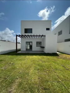 Casa de Condomínio com 4 Quartos à venda, 135m² no Zona de Expansão (Olhos D'Agua), Barra dos Coqueiros