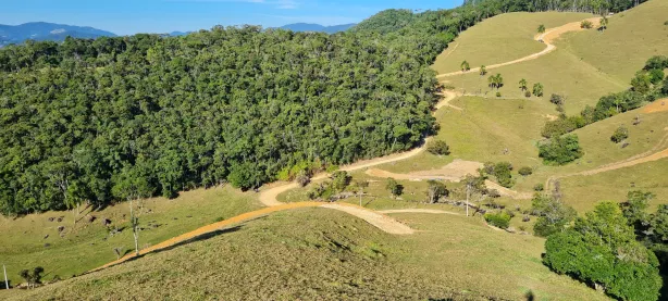 Fazenda / Sítio / Chácara à venda, 20000m² no Centro, Águas Mornas