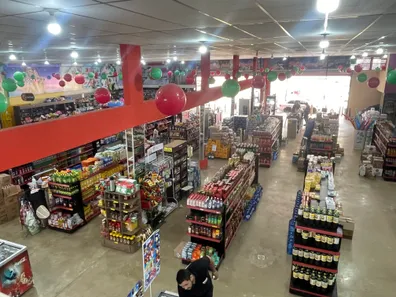 Galpão / Depósito / Armazém à venda, 840m² no Do Turista 2ª Etapa, Caldas Novas