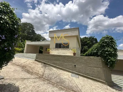 Casa com 3 Quartos para alugar, 198m² no Chácara dos Junqueiras, Carapicuíba