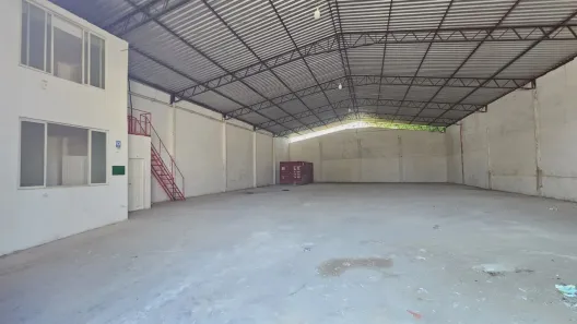Galpão / Depósito / Armazém para alugar, 900m² no Colônia Terra Nova, Manaus