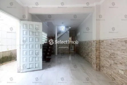 Sobrado com 4 Quartos para alugar, 125m² no Parque São Vicente, Mauá