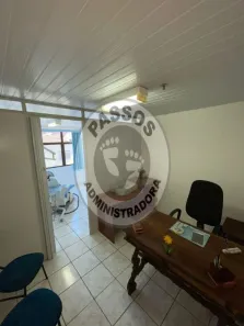 Loja / Salão / Ponto Comercial à venda, 40m² no Várzea, Teresópolis