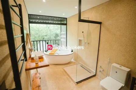 Loja / Salão / Ponto Comercial com 20 Quartos à venda, 1000m² no , Campos do Jordão