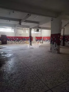 Galpão / Depósito / Armazém para alugar, 671m² no Centro, Santos