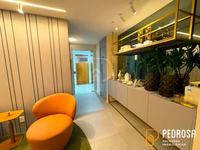 Loja / Salão / Ponto Comercial com 3 Quartos à venda, 67m² no Lagoa Nova, Natal