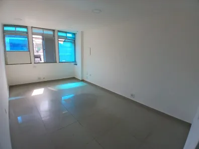 Conjunto Comercial / Sala para alugar, 28m² no Centro, Duque de Caxias