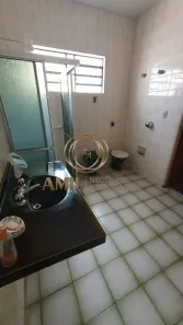 Casa Comercial com 3 Quartos para alugar, 150m² no Centro, Jacareí