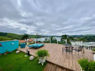 Casa de Condomínio com 4 Quartos para venda ou aluguel, 450m² no Almeida Prado, Igaratá