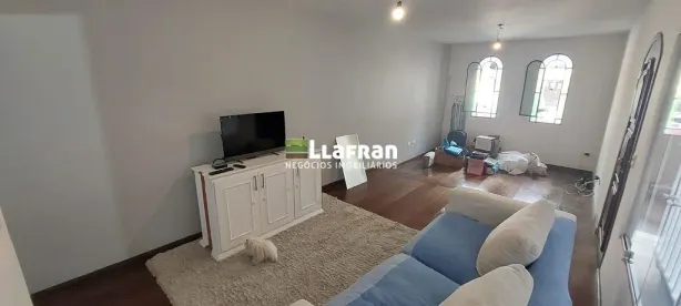 Casa com 3 Quartos para alugar, 175m² no Jardim Monte Alegre, Taboão da Serra
