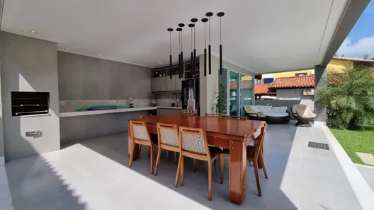 Casa de Condomínio com 6 Quartos à venda, 341m² no Gleba C, Camaçari