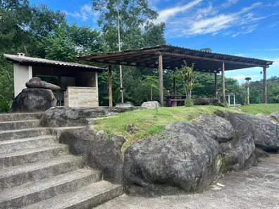 Fazenda / Sítio / Chácara com 2 Quartos à venda, 5000m² no Papucaia, Cachoeiras de Macacu