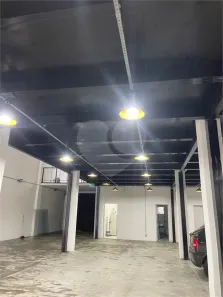 Galpão / Depósito / Armazém para alugar, 1001m² no Alphaville Empresarial, Barueri