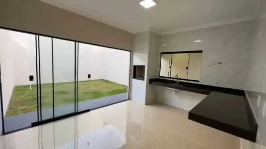 Casa com 2 Quartos à venda, 80m² no Meia Praia, Navegantes