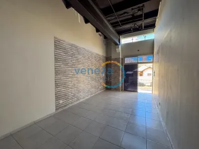 Galpão / Depósito / Armazém para alugar, 33m² no Vila Ziober, Londrina