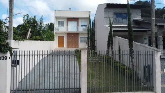 Sobrado com 3 Quartos à venda, 120m² no Jardim São Vicente, Campo Largo
