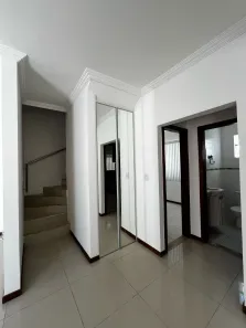 Sobrado com 4 Quartos à venda, 128m² no Ipitanga, Lauro de Freitas