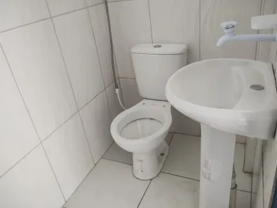 Loja / Salão / Ponto Comercial para alugar, 29m² no Aldeia, Santarém