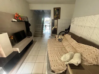 Casa com 4 Quartos à venda, 350m² no Siqueira Campos, Aracaju