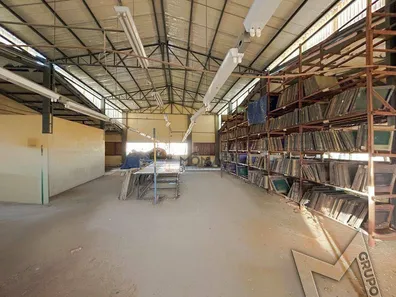 Prédio Inteiro à venda, 1150m² no Centro, Londrina