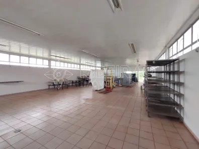Loja / Salão / Ponto Comercial para alugar, 400m² no , Cravinhos