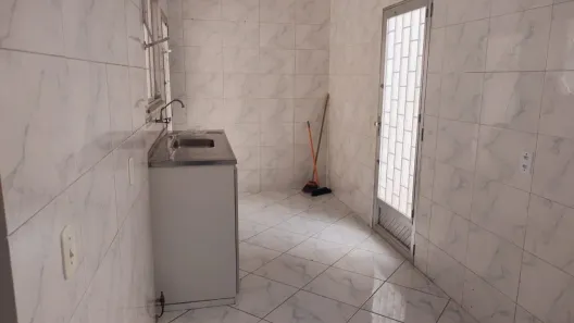 Casa com 2 Quartos para alugar, 90m² no Fonseca, Niterói