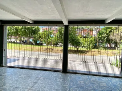 Casa com 4 Quartos à venda, 250m² no Parque Paraíso, Itapecerica da Serra