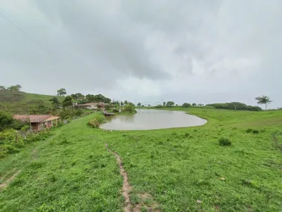 Fazenda / Sítio / Chácara com 11 Quartos à venda, 128519m² no , Pombos