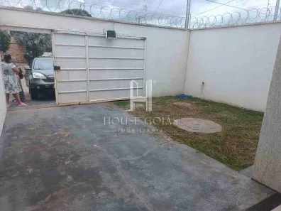 Casa com 3 Quartos para alugar, 195m² no Setor Laguna Parque, Trindade