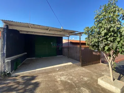 Conjunto Comercial / Sala à venda, 200m² no Jataizinho, Jataizinho