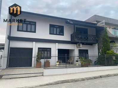 Casa com 3 Quartos à venda, 237m² no Gravatá, Penha