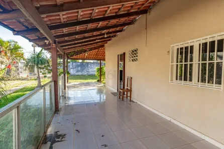 Casa com 4 Quartos à venda, 283m² no Região dos Lagos, Brasília