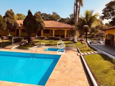 Fazenda / Sítio / Chácara com 10 Quartos para venda ou aluguel, 200m² no , Laranjal Paulista